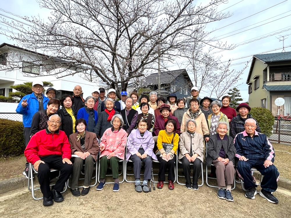2025-04-02 寿会お花見会1